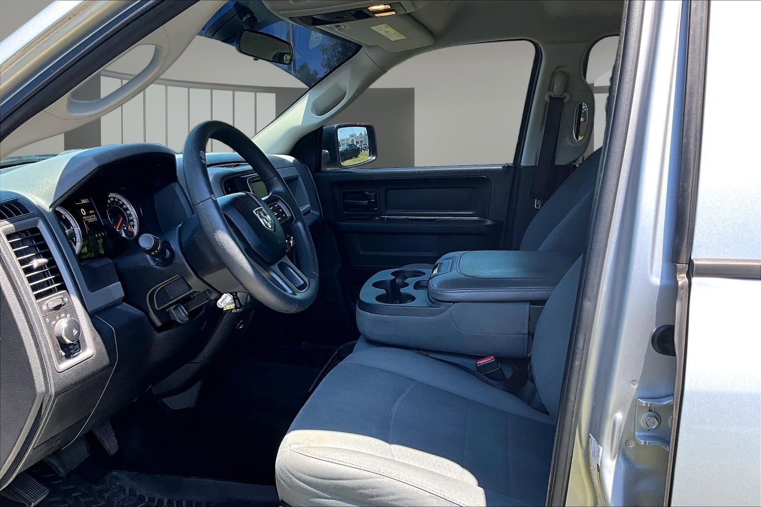 Used 2018 RAM 1500 Express w/ Express Value Package RWD image 22