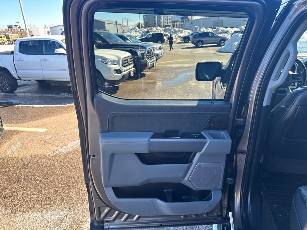 Used 2023 Ford F150 Lariat w/ FX4 Off-Road Package image 41