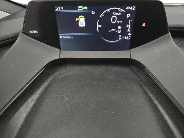 Used 2025 Toyota Prius Plug-In Hybrid image 7
