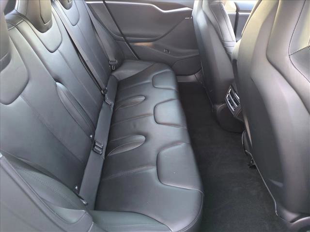 Used 2015 Tesla Model S 70 image 21