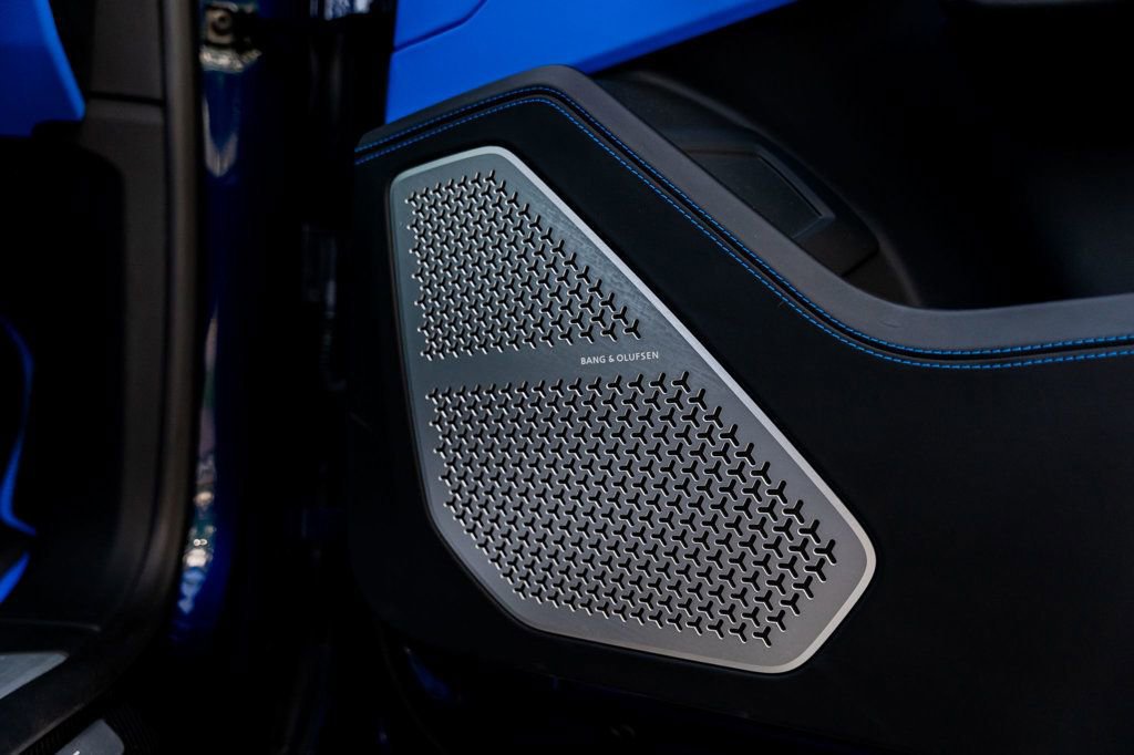 Used 2020 Lamborghini Urus image 32