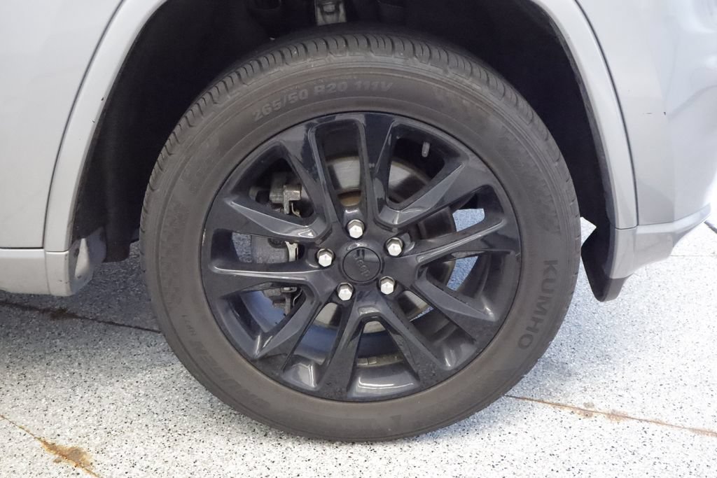 Certified 2021 Jeep Grand Cherokee Laredo X AWD/4WD image 13