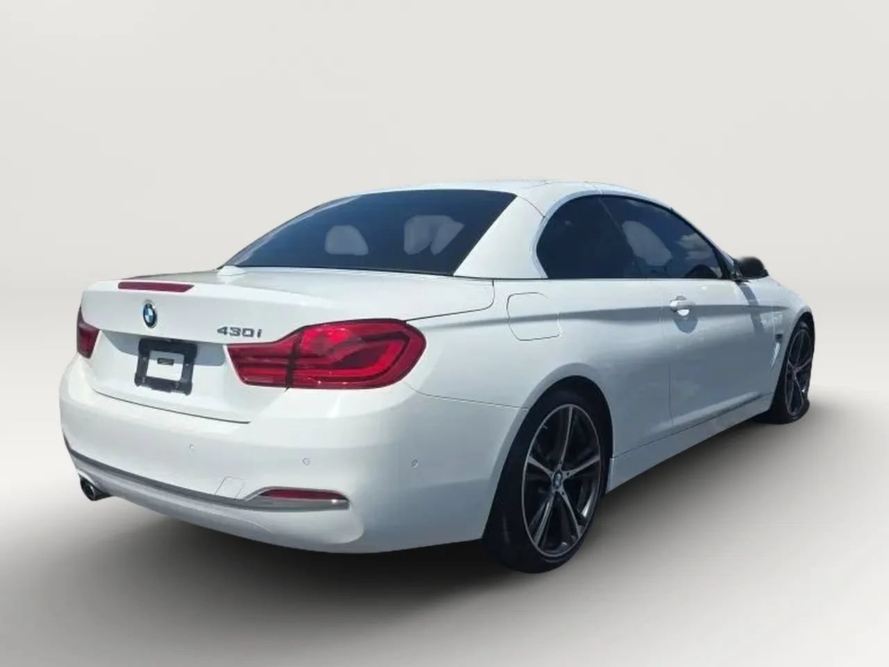 Used 2018 BMW 430i Convertible RWD image 7