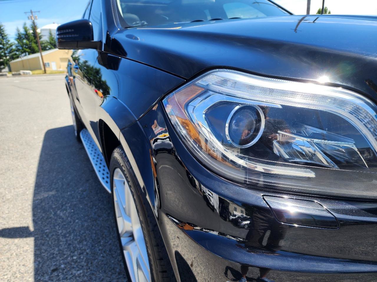 Used 2016 Mercedes-Benz GL 550 4MATIC image 38