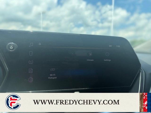Used 2025 Chevrolet Trax LT w/ Driver Confidence Package FWD image 19