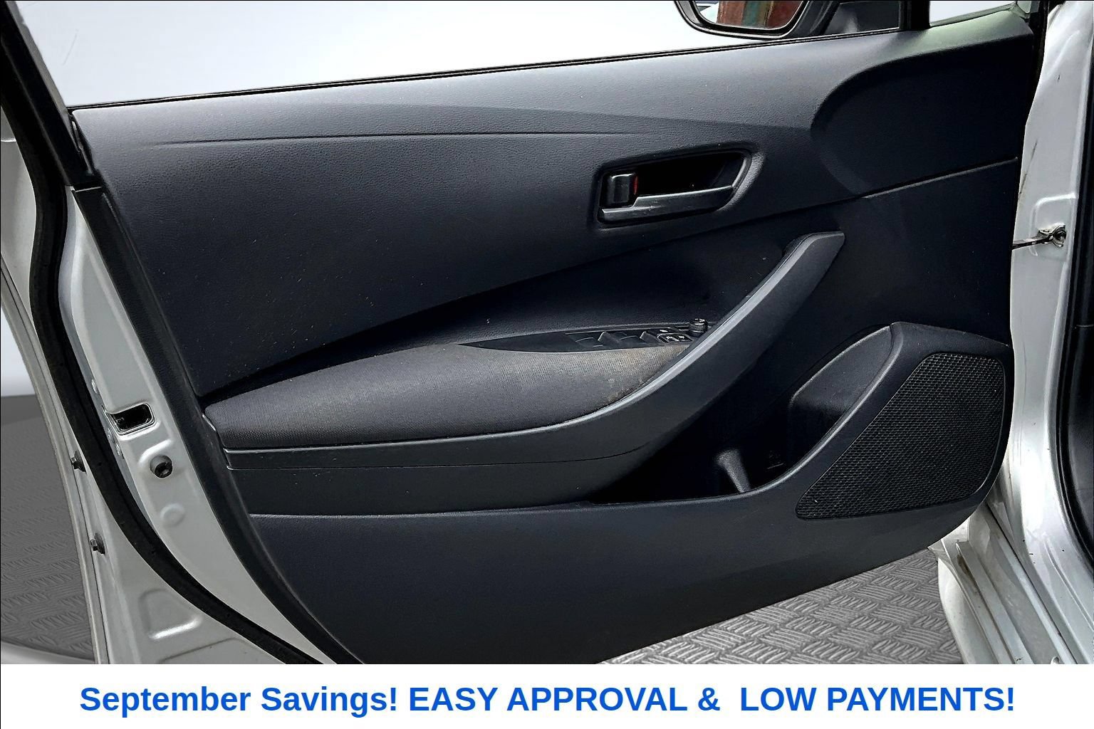 Used 2023 Toyota Corolla LE FWD image 18