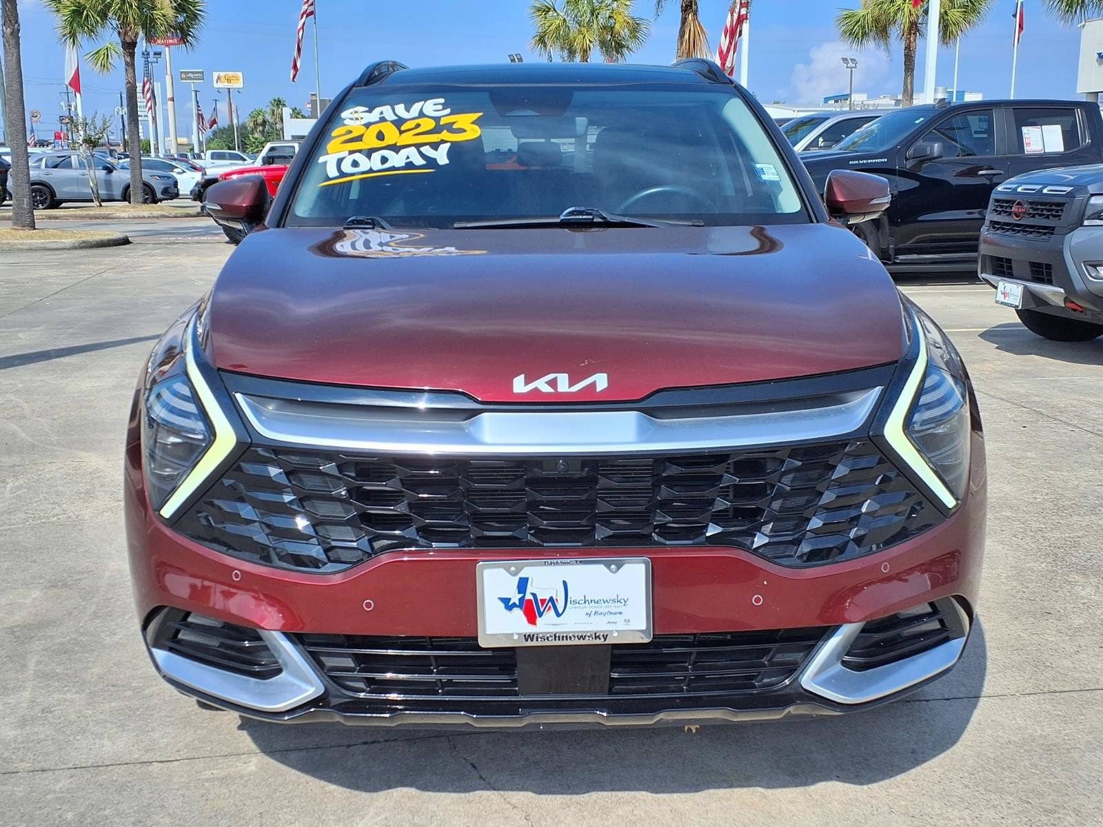 Used 2023 Kia Sportage SX FWD image 2
