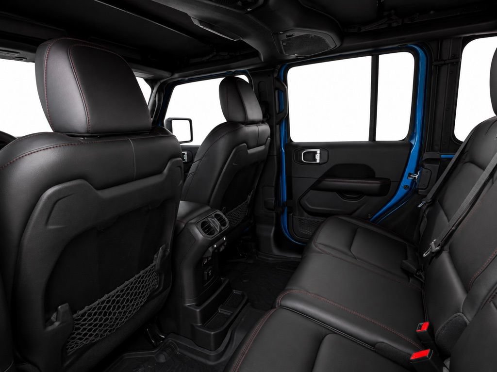 Used 2024 Jeep Wrangler Unlimited Rubicon AWD/4WD image 26