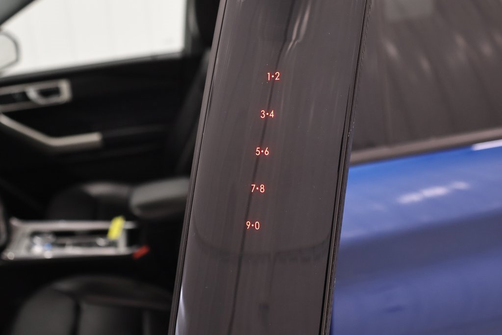 Certified 2020 Ford Explorer XLT w/ Equipment Group 202A image 37