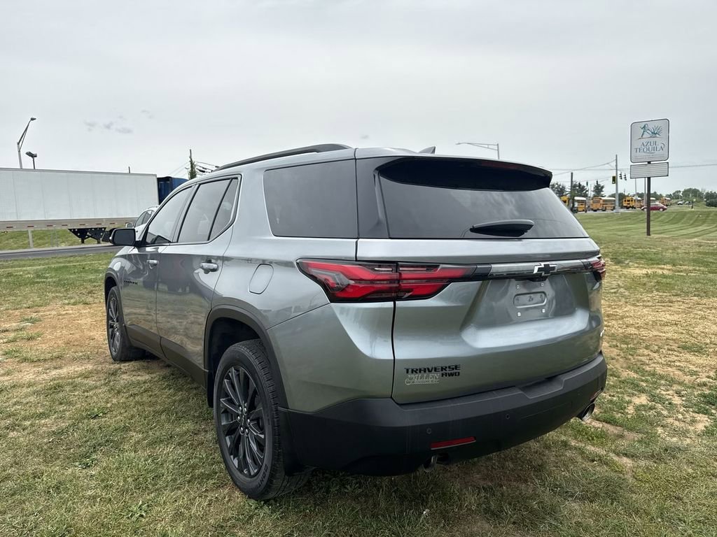Used 2023 Chevrolet Traverse RS w/ LPO, Floor Liner Package AWD/4WD image 12