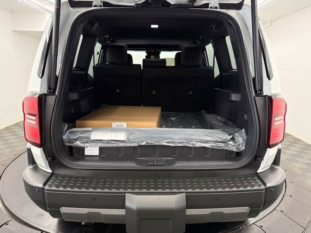 New 2027 Toyota Land Cruiser AWD/4WD image 14