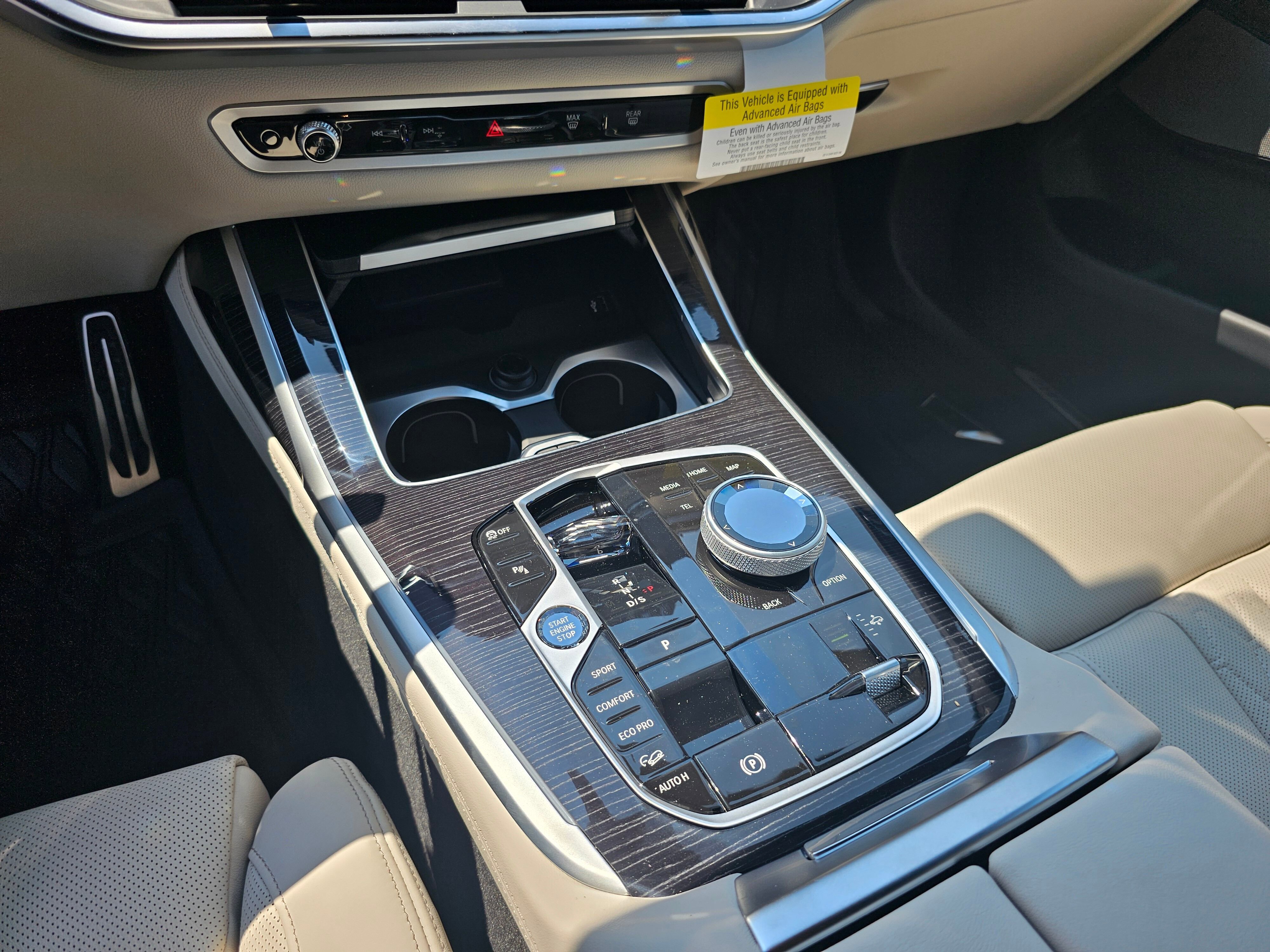 New 2026 BMW X7 M60i image 22