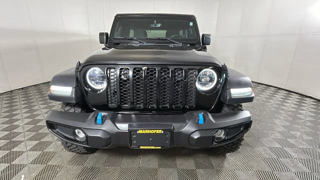 Used 2023 Jeep Wrangler Unlimited w/ Cold Weather Group AWD/4WD image 7