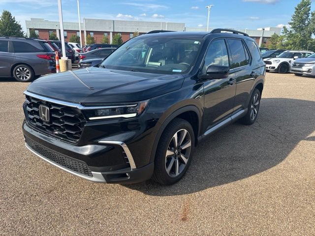 Used 2024 Honda Pilot Elite