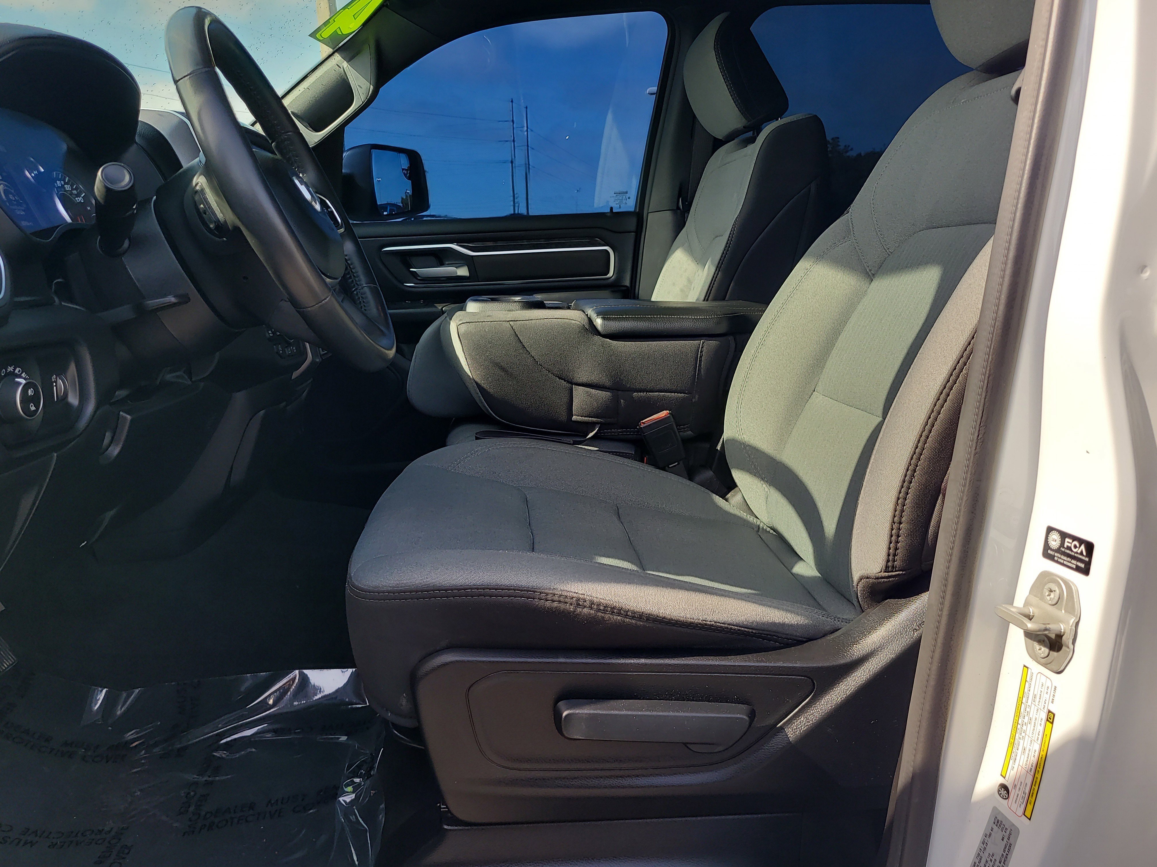 Used 2024 RAM 1500 Big Horn AWD/4WD image 18
