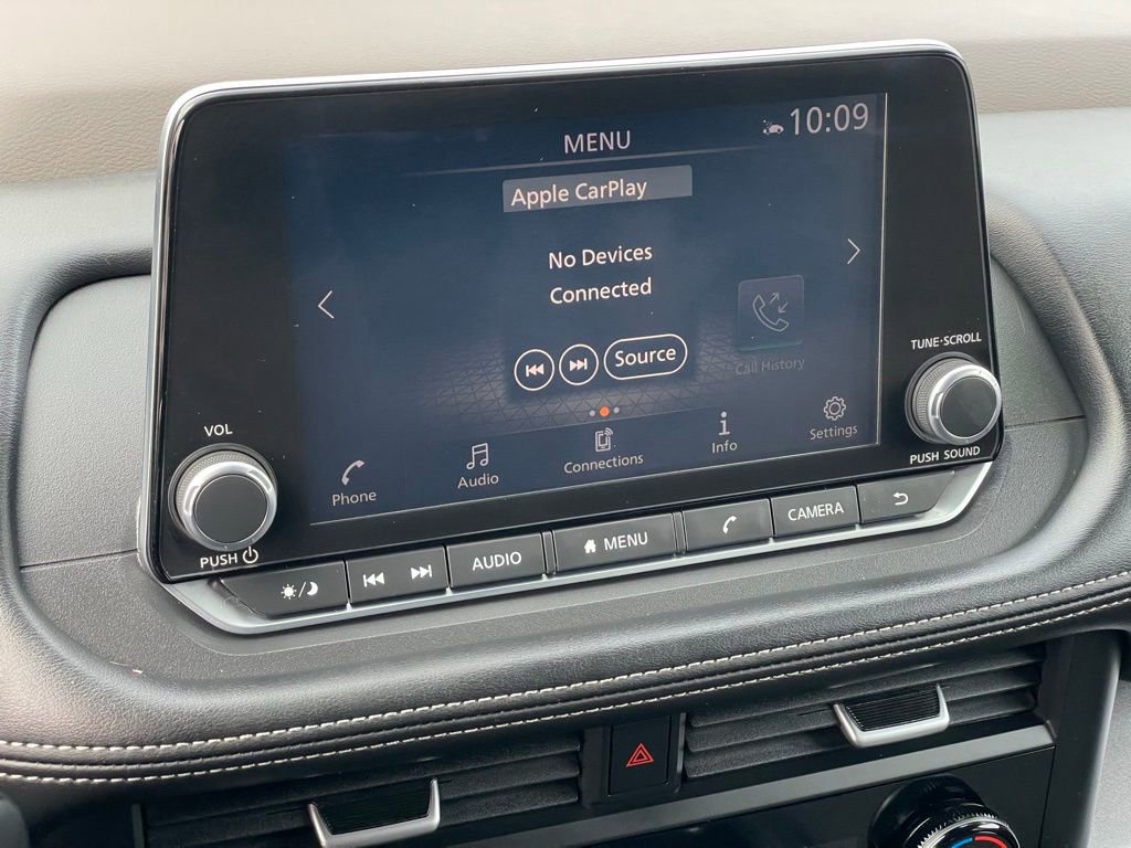 Certified 2023 Nissan Rogue SV image 21