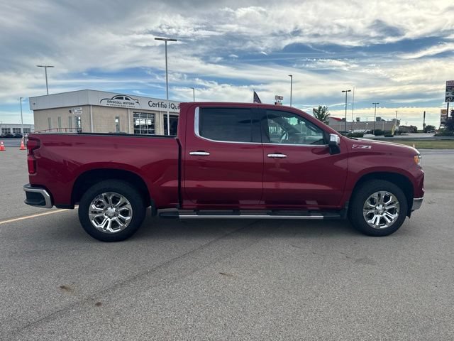 Used 2023 Chevrolet Silverado 1500 LTZ w/ Z71 Off-Road Package AWD/4WD image 5