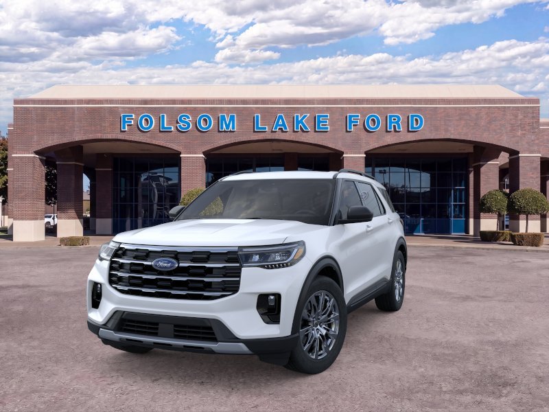 New 2026 Ford Explorer Active w/ Active Comfort Package AWD/4WD image 2