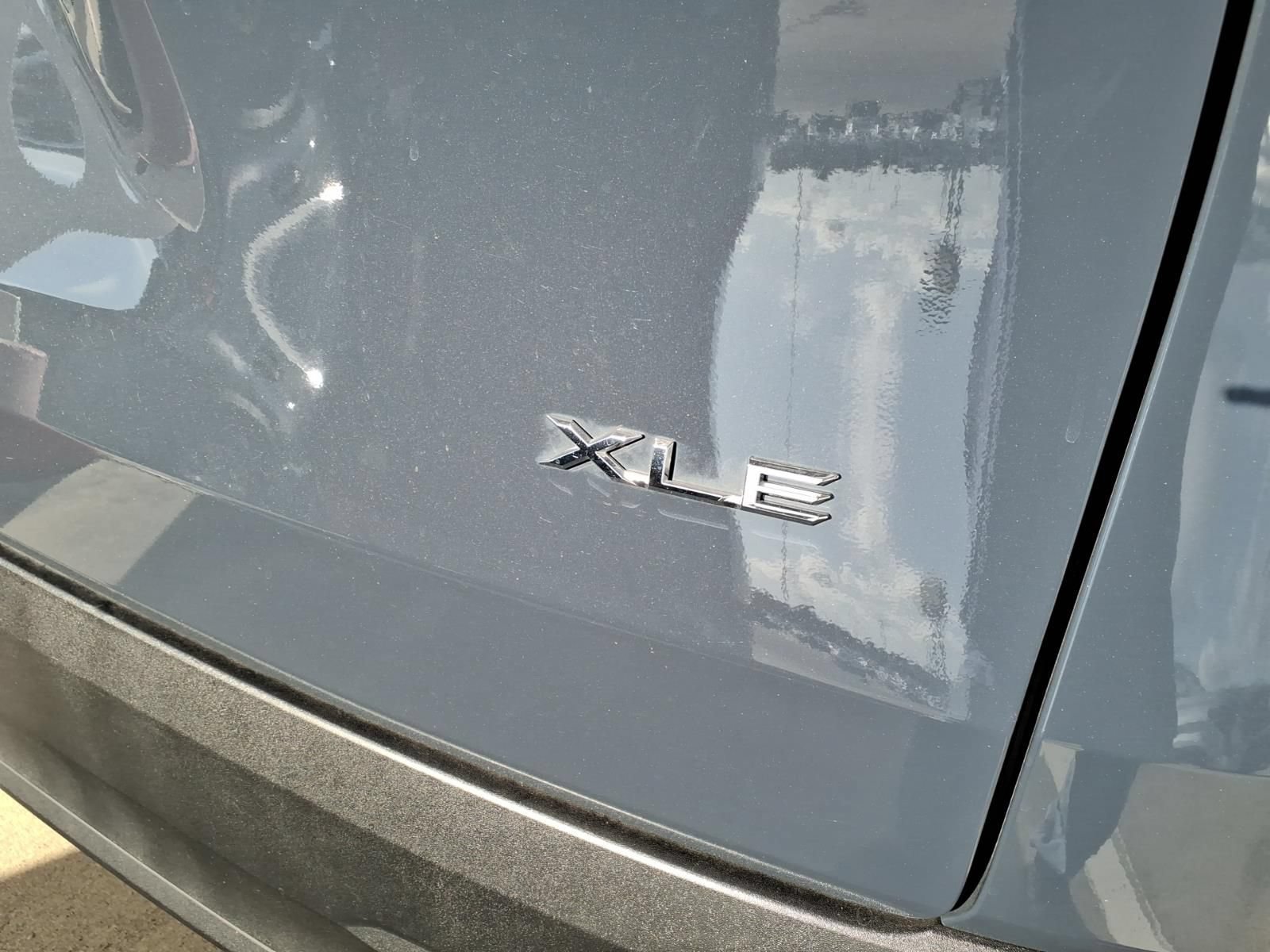 Used 2025 Toyota Grand Highlander AWD image 7