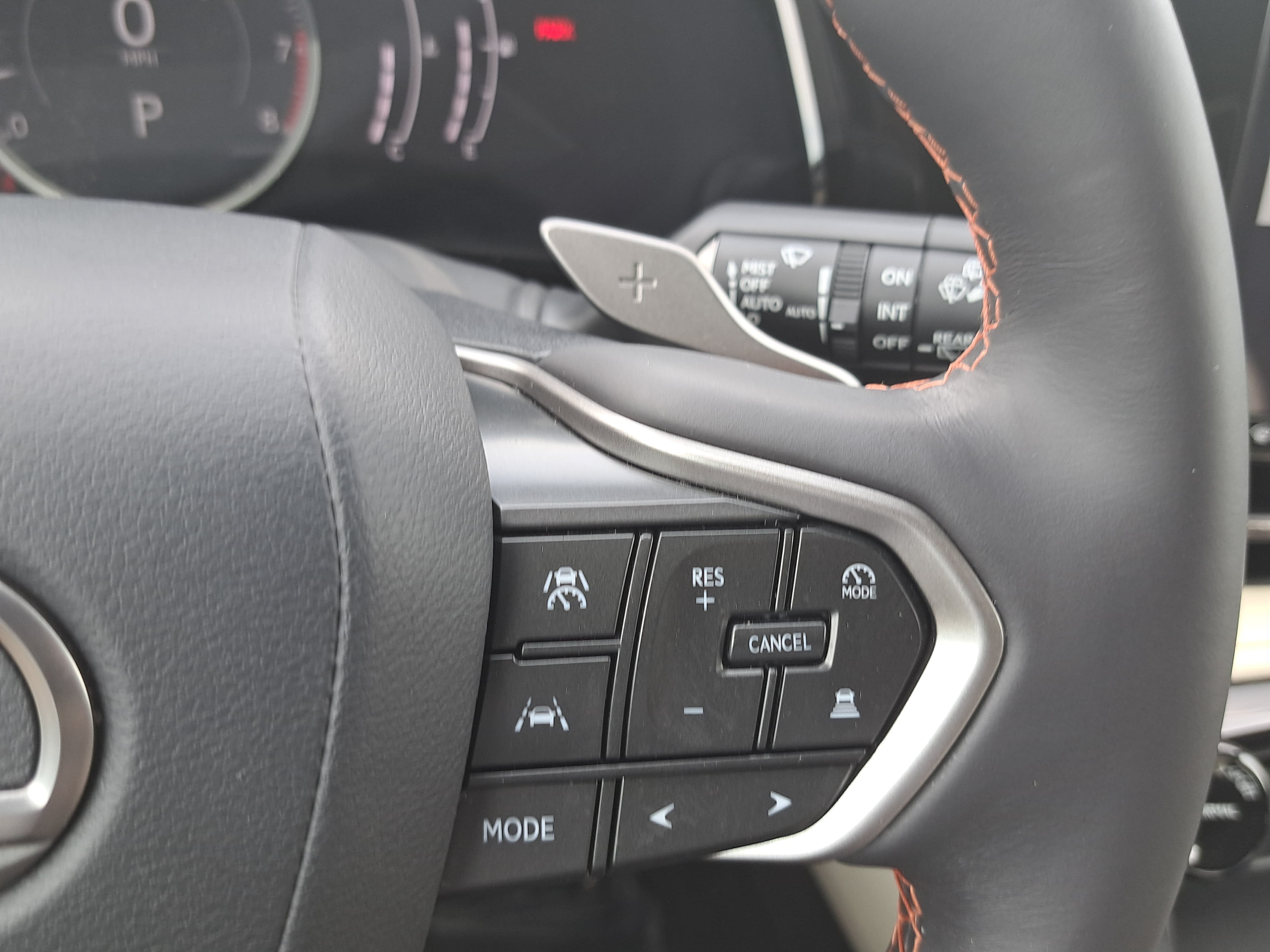 Used 2024 Lexus NX 250 FWD w/ Towing Package (2000 Lbs) image 19