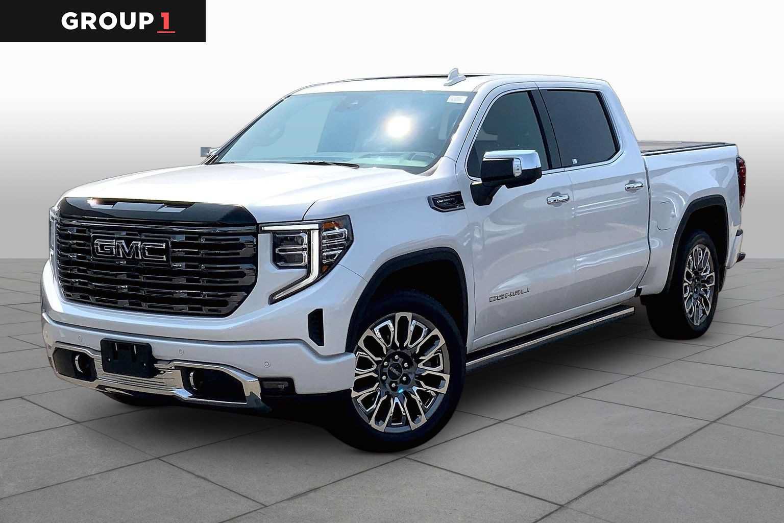 Used 2025 GMC Sierra 1500 Denali Ultimate AWD/4WD image 1