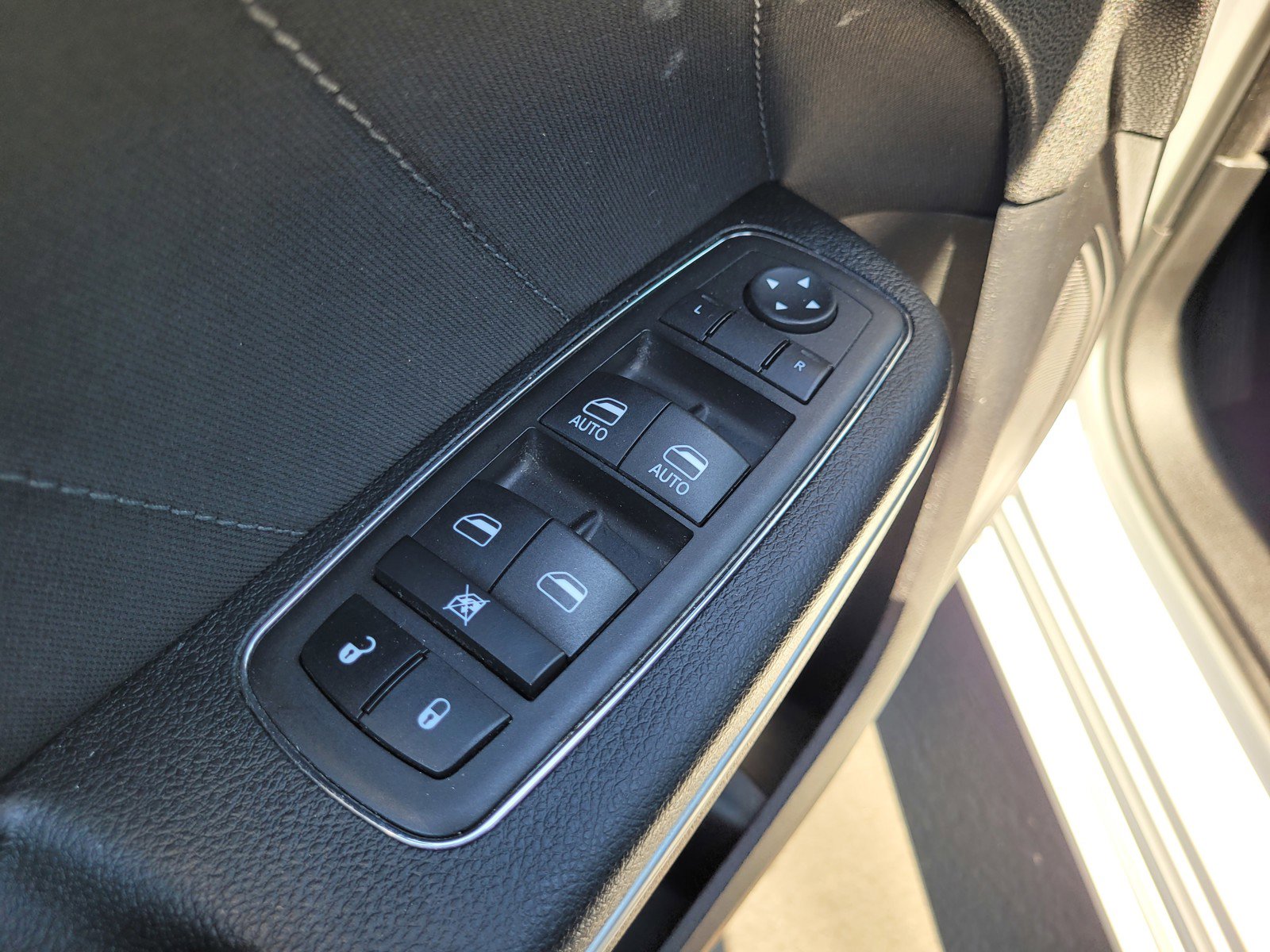 Used 2023 Dodge Charger SXT image 26