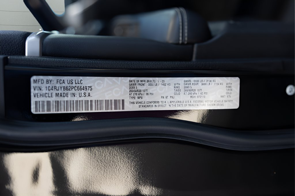 Used 2023 Jeep Grand Cherokee 4WD 4xe image 80