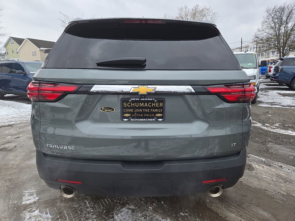 Used 2023 Chevrolet Traverse LT image 6