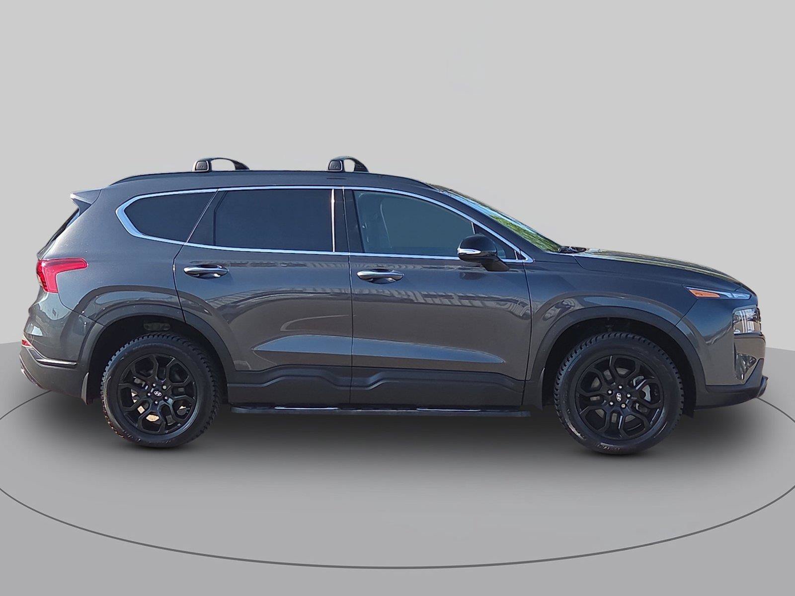 Used 2022 Hyundai Santa Fe XRT AWD/4WD image 2