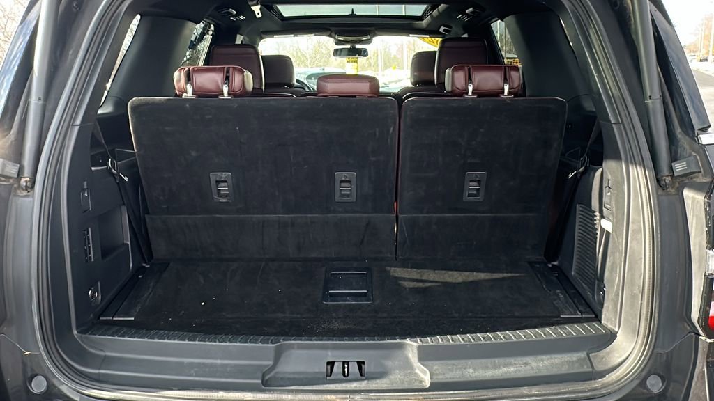 Used 2024 Ford Expedition Limited image 30