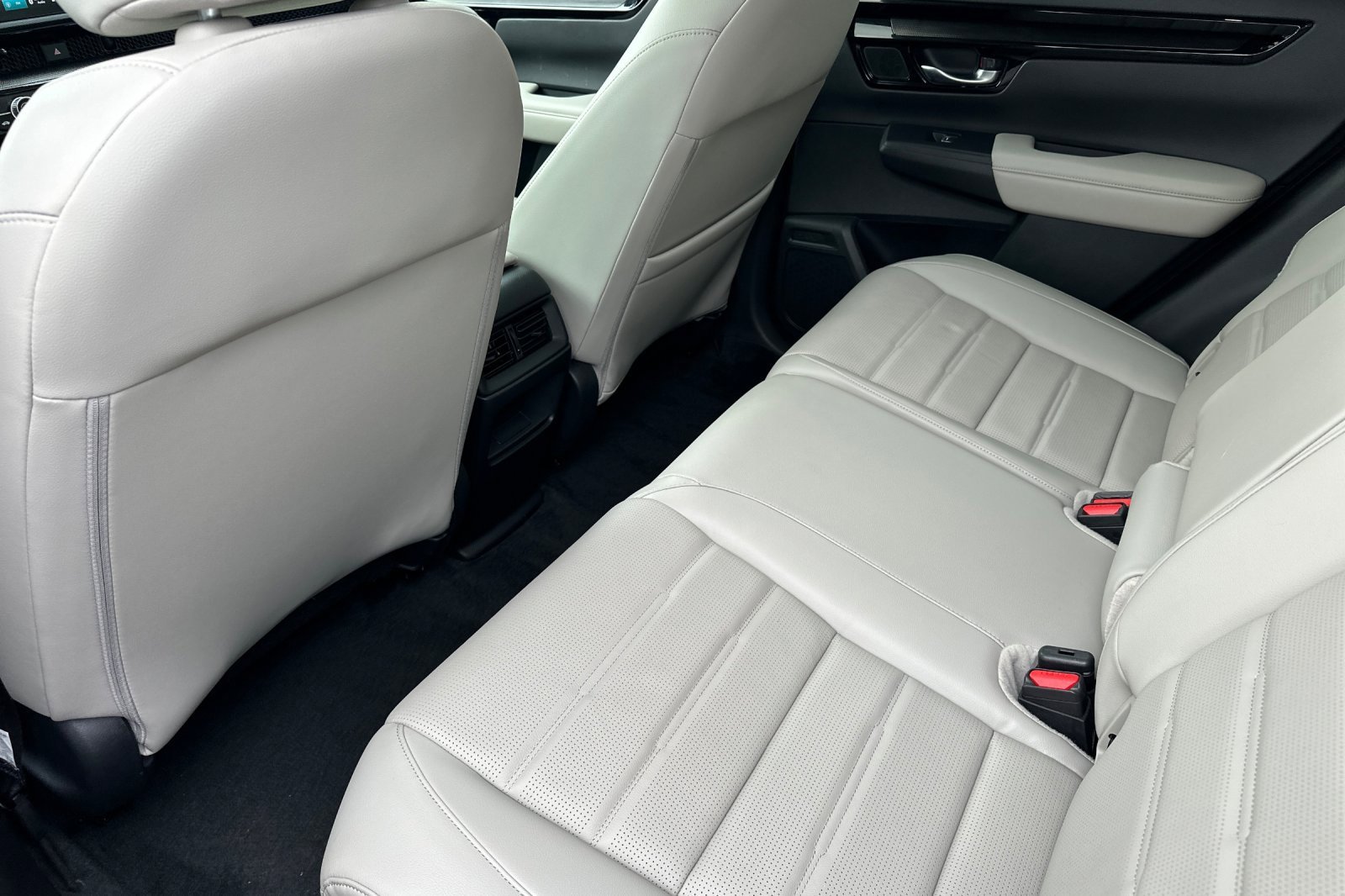 Used 2023 Honda CR-V EX-L image 4