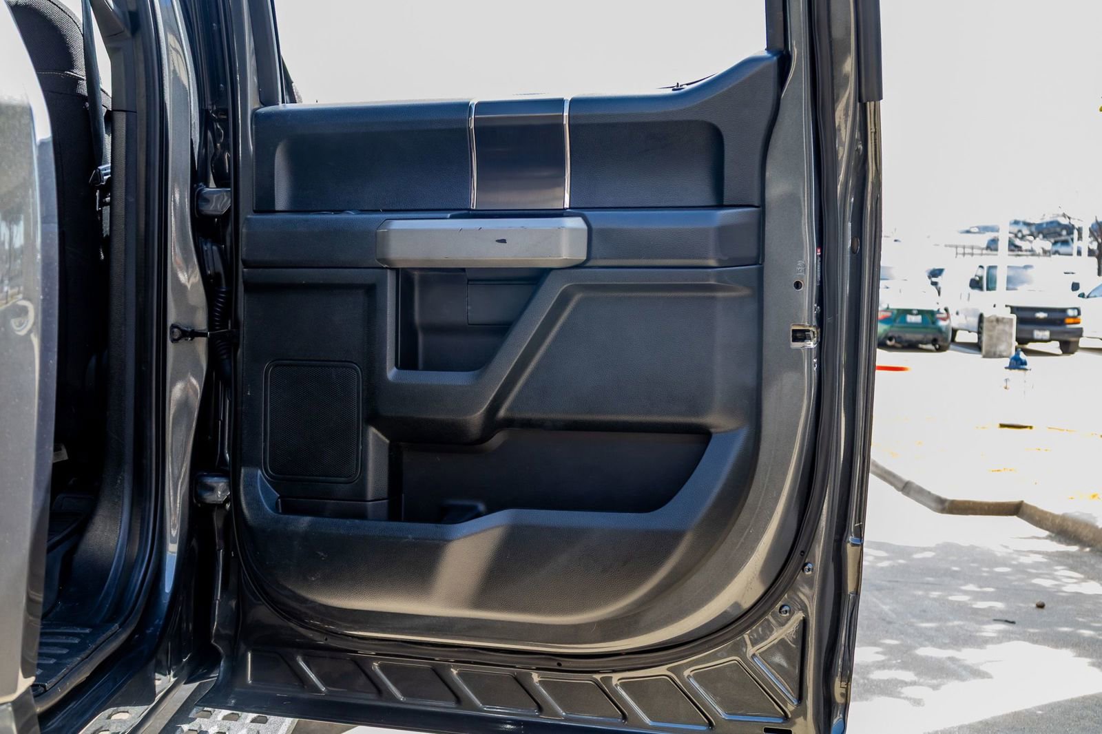 Used 2020 Ford F150 Raptor AWD/4WD image 37