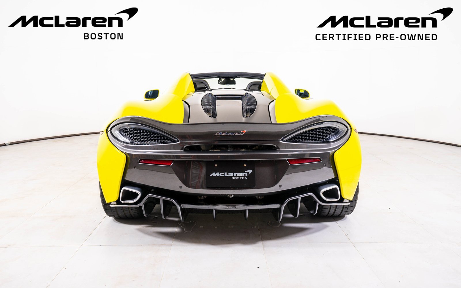 Used 2018 McLaren 570S Spider image 6