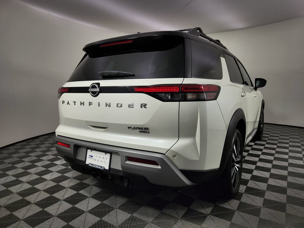 Used 2023 Nissan Pathfinder Platinum AWD/4WD image 5