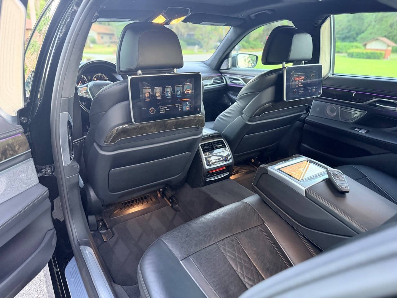 Used 2016 BMW 750i xDrive AWD/4WD image 9