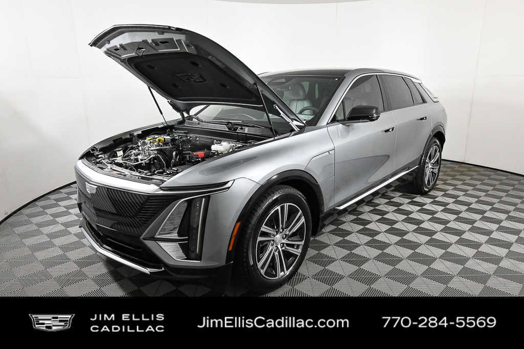 New 2026 Cadillac Lyriq Luxury RWD image 33