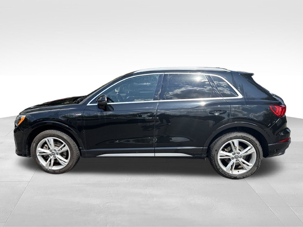 Used 2020 Audi Q3 2.0T Premium w/ Convenience Package AWD/4WD image 8
