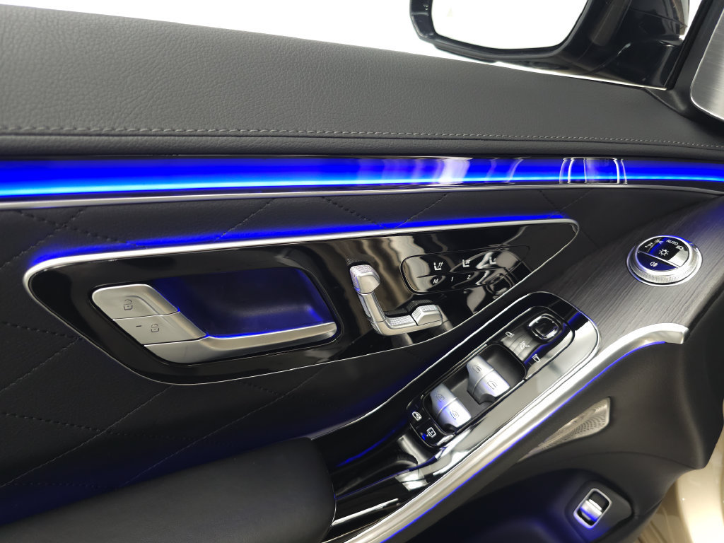 Certified 2023 Mercedes-Benz S 580 4MATIC Sedan image 6