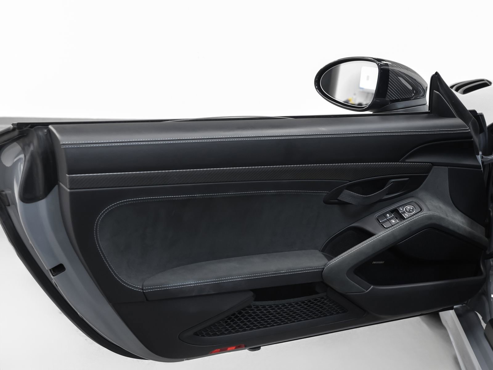 Certified 2023 Porsche 718 Cayman GT4 RS image 75