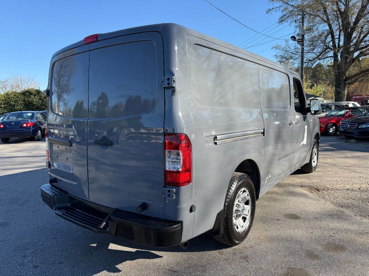 Used 2016 Nissan NV 1500 SV image 4
