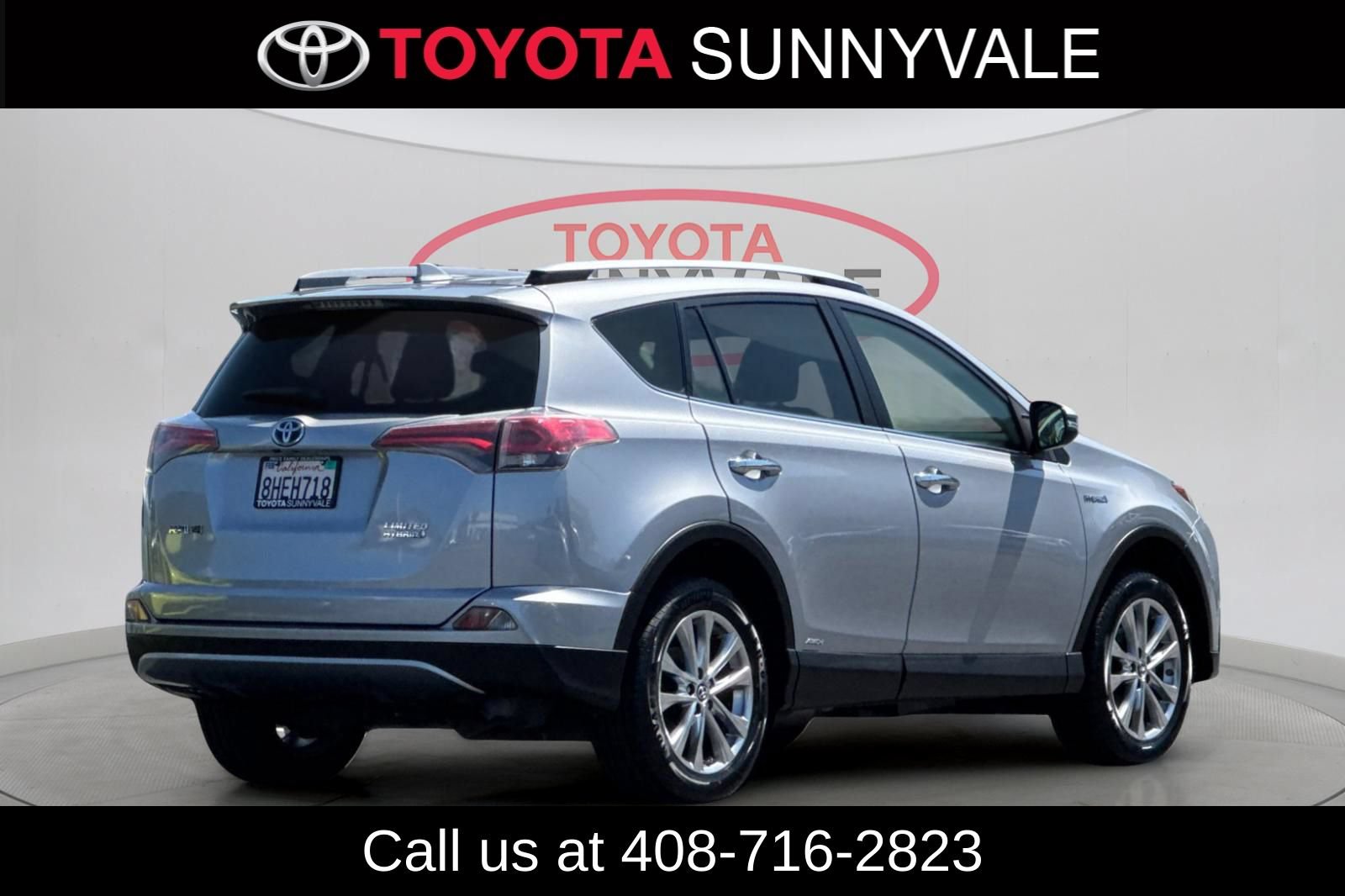 Used 2017 Toyota RAV4 Limited AWD/4WD image 4