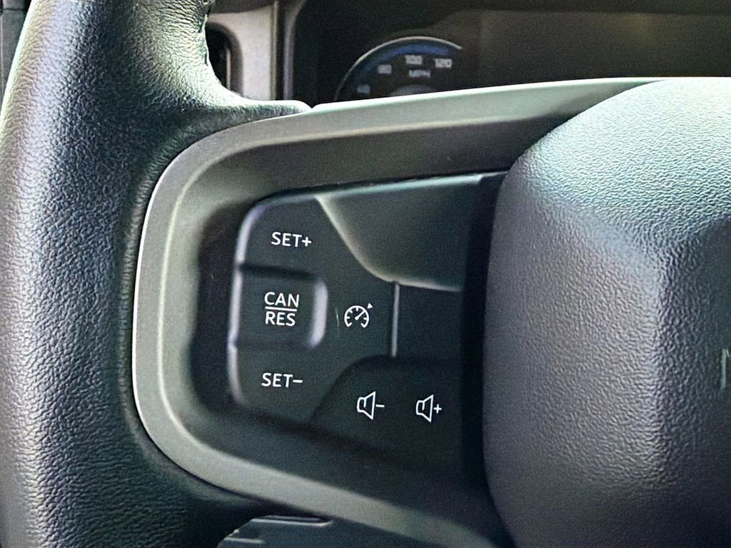 Used 2024 Ford Bronco Black Diamond image 35