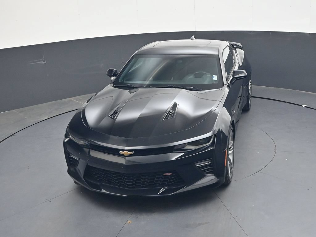 Used 2017 Chevrolet Camaro SS RWD image 29