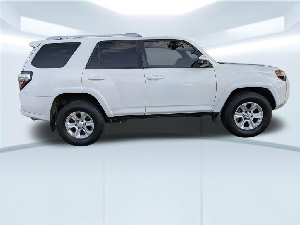 Used 2018 Toyota 4Runner SR5 image 7
