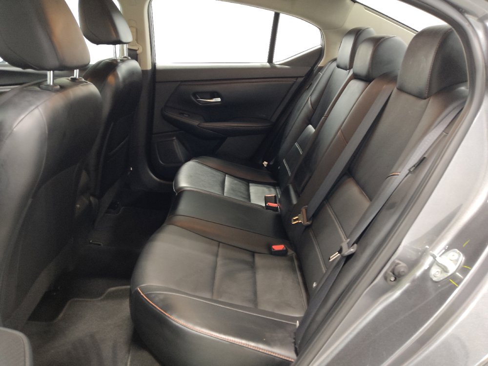 Used 2023 Nissan Sentra SR w/ SR Premium Package FWD image 18