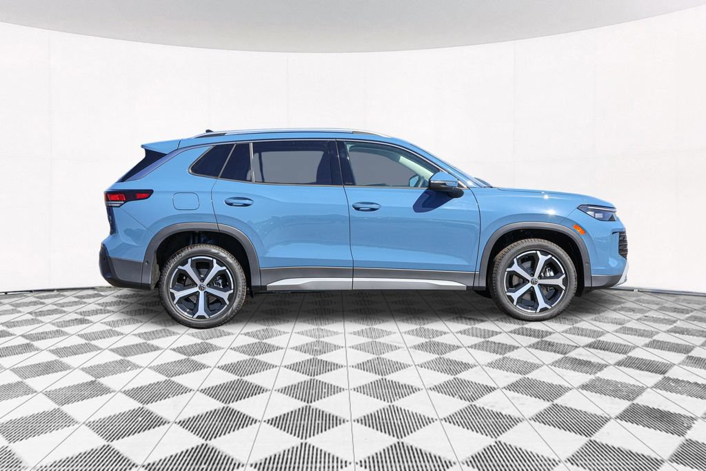 New 2026 Volkswagen Tiguan SE AWD/4WD image 15