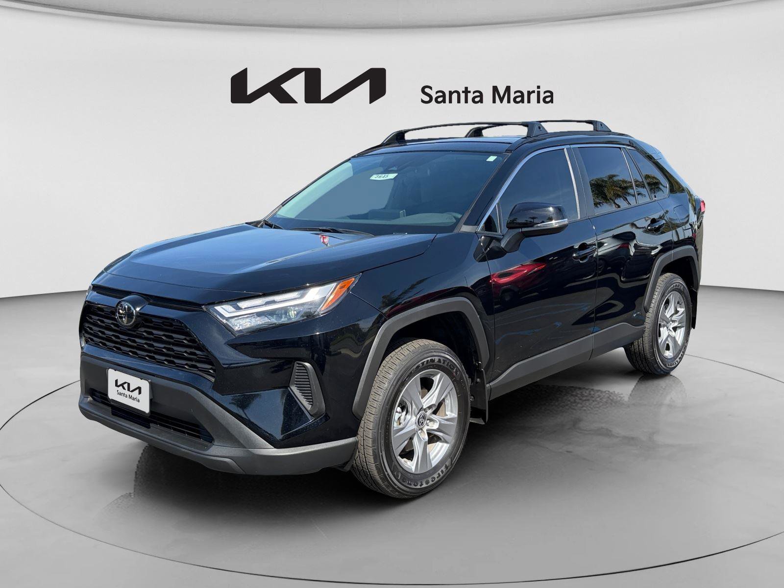 Used 2025 Toyota RAV4 XLE w/ Convenience Package AWD/4WD image 3