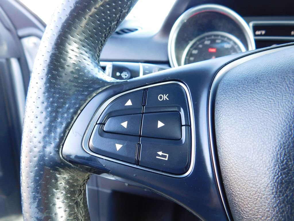 Used 2017 Mercedes-Benz GLE 350 4MATIC image 24