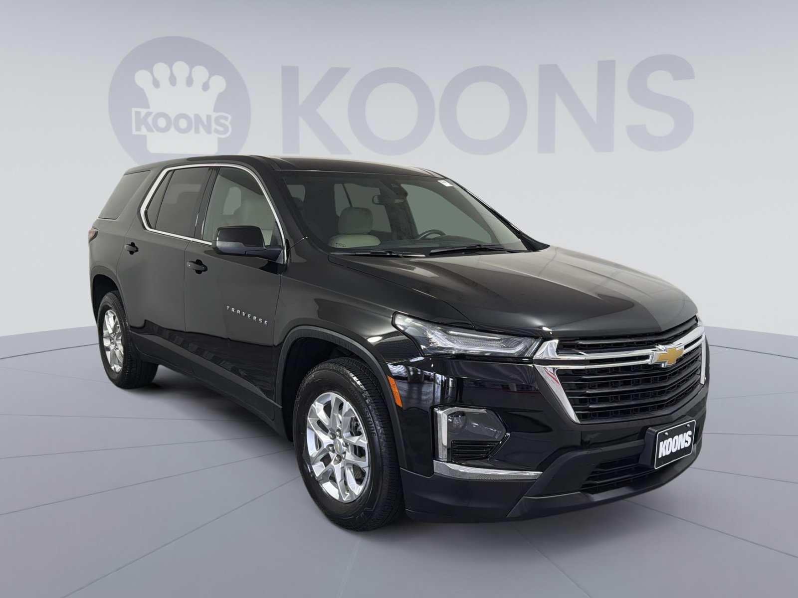Used 2022 Chevrolet Traverse LS FWD image 7