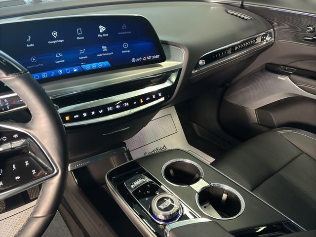 Used 2024 Cadillac Lyriq Luxury w/ LPO, Floor Liner Package image 18